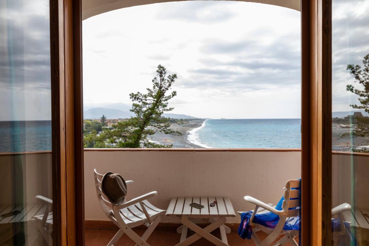 Grand Hotel De Rose Scalea Luaran gambar