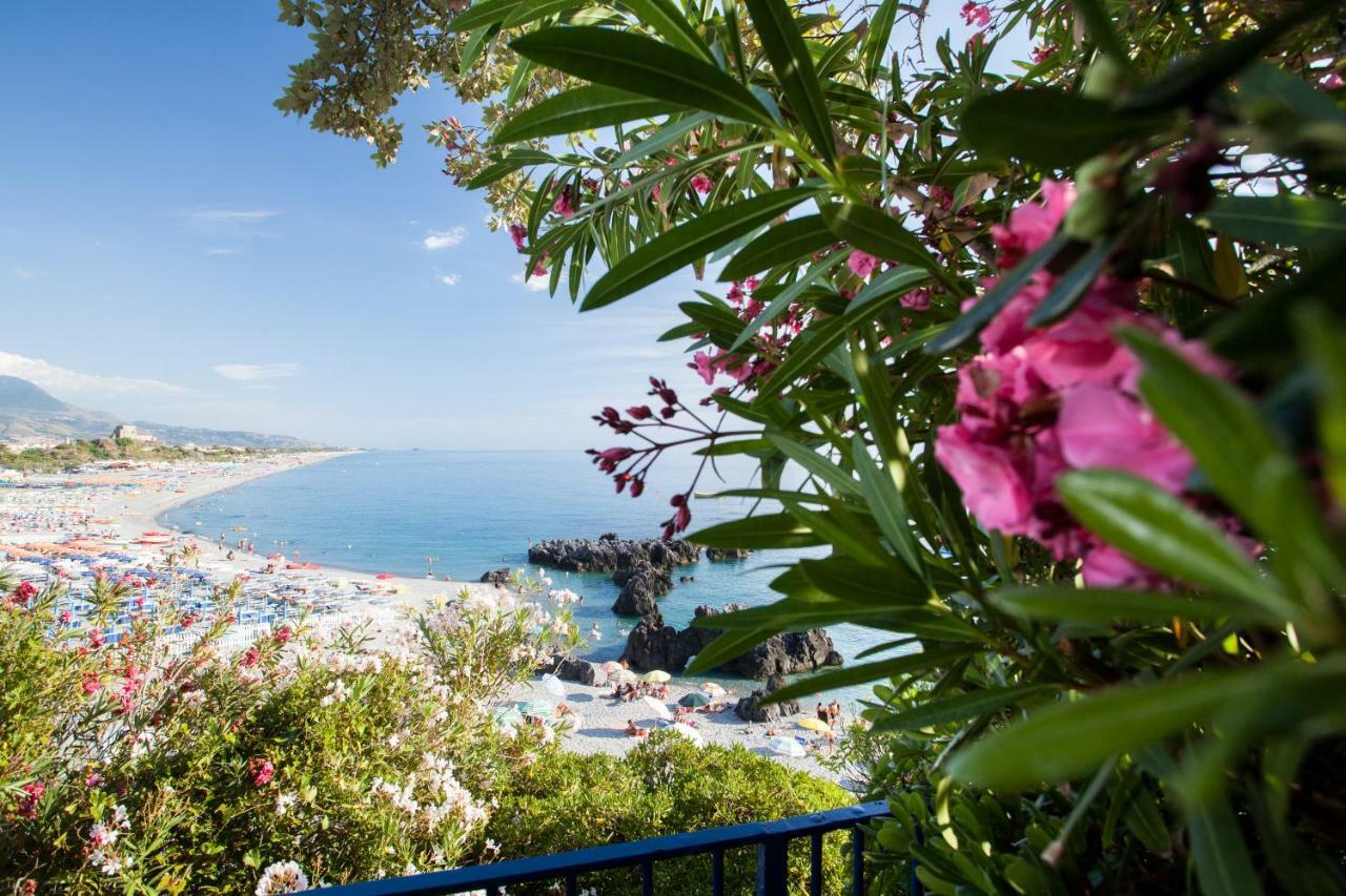 Grand Hotel De Rose Scalea Luaran gambar